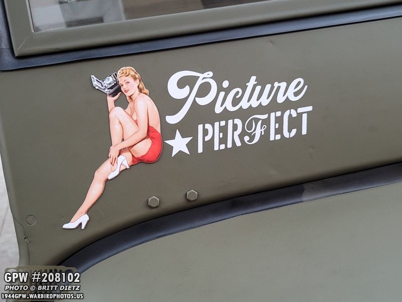 'Picture Perfect' with 1940s Pinup Girl Nose Art on the Jeep